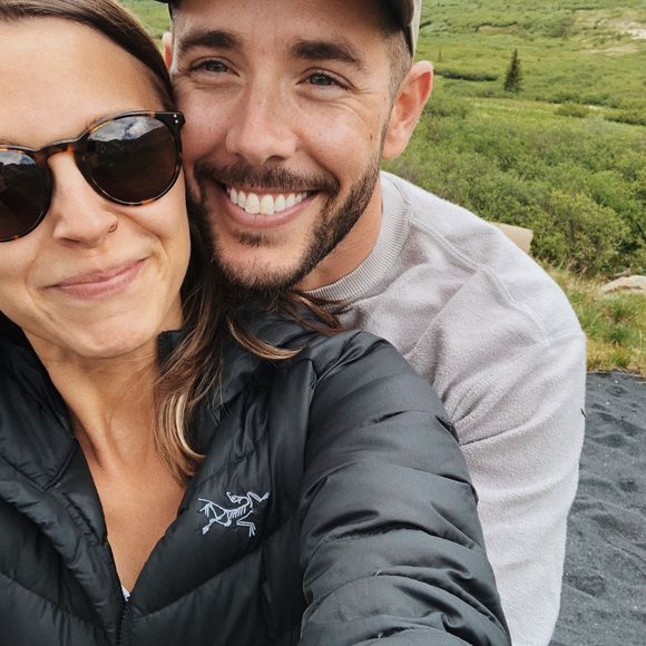 Meet your Posher, Jennifer - Picture 1 of 1